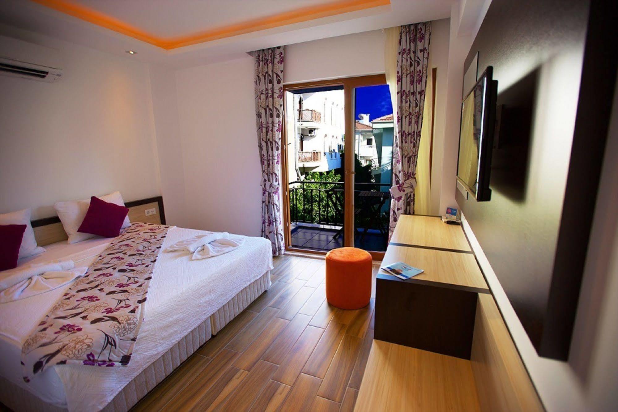 Hotel Hermes Kas Exterior foto